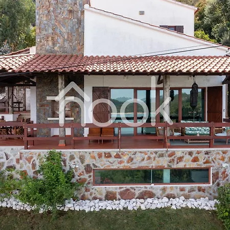 The House By Nook Ferreira do Zêzere