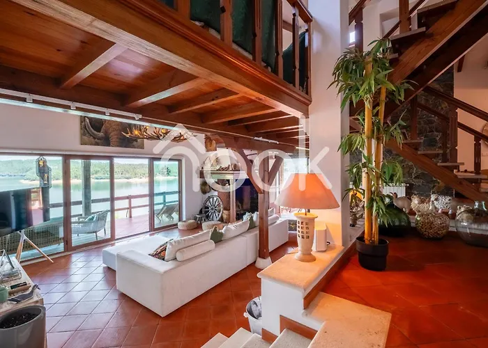 The House By Nook Villa Ferreira do Zêzere